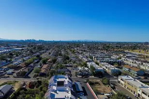 1832 N 52nd St, Phoenix, AZ 85008 - Photo 31