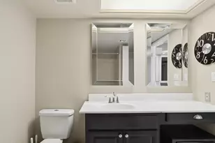 1832 N 52nd St, Phoenix, AZ 85008 - Photo 17