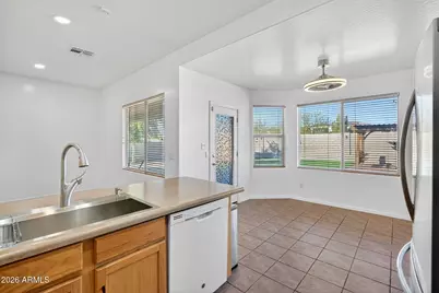 7520 W Southgate Avenue, Phoenix, AZ 85043 - Photo 23