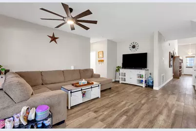 3892 E Ironhorse Road, Gilbert, AZ 85297 - Photo 9