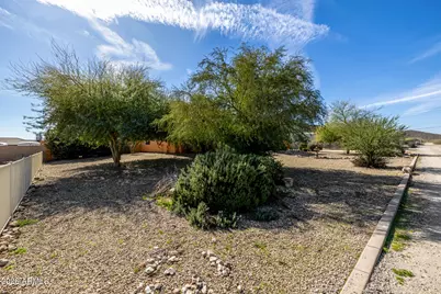 14629 W Oberlin Way, Surprise, AZ 85387 - Photo 3