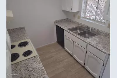 12643 N 113th Avenue #Apt 2, Youngtown, AZ 85363 - Photo 5