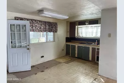 4602 W Palmaire Avenue, Glendale, AZ 85301 - Photo 3