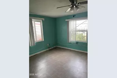 4602 W Palmaire Avenue, Glendale, AZ 85301 - Photo 7