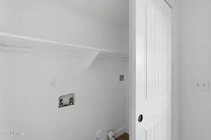 926 E Hearne Way, Gilbert, AZ 85234 - Photo 33