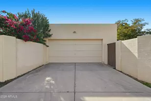 926 E Hearne Way, Gilbert, AZ 85234 - Photo 3