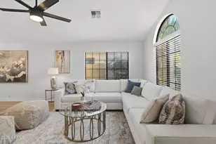 926 E Hearne Way, Gilbert, AZ 85234 - Photo 9