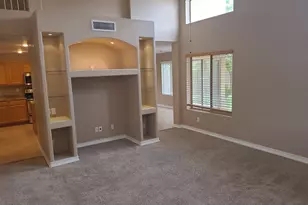 378 W Bolero Dr, Tempe, AZ 85284 - Photo 5