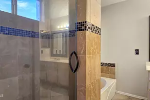 12742 W Palm Ln, Avondale, AZ 85392 - Photo 15