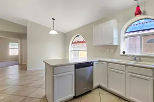 12742 W Palm Ln, Avondale, AZ 85392 - Photo 9