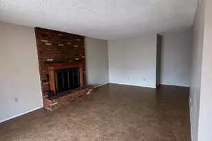 2825 W Morten Ave, Phoenix, AZ 85051 - Photo 3