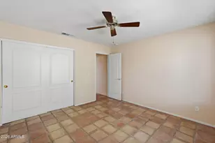 125 E Blue Eagle Ln, Phoenix, AZ 85086 - Photo 27