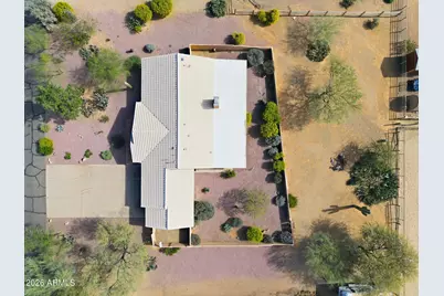 125 E Blue Eagle Lane, Phoenix, AZ 85086 - Photo 3