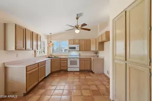 125 E Blue Eagle Ln, Phoenix, AZ 85086 - Photo 15