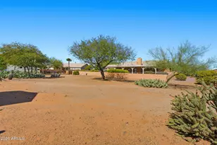 125 E Blue Eagle Ln, Phoenix, AZ 85086 - Photo 37