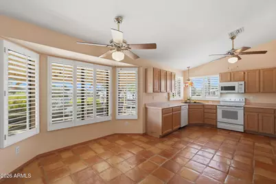 125 E Blue Eagle Lane, Phoenix, AZ 85086 - Photo 13