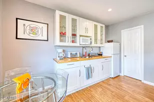 3415 E Camelback Rd, Phoenix, AZ 85018 - Photo 17