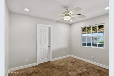 4436 N 37th Avenue, Phoenix, AZ 85019 - Photo 11