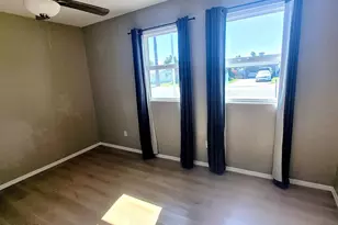 3158 W Lane Ave, Phoenix, AZ 85051 - Photo 9