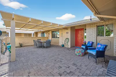 10137 W Mountain View Road, Sun City, AZ 85351 - Photo 3