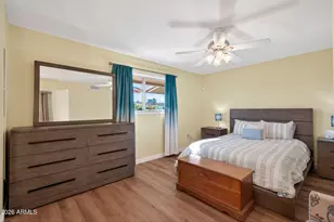 10137 W Mountain View Rd, Sun City, AZ 85351 - Photo 17