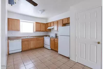 434 W Ivyglen Street #105, Mesa, AZ 85201 - Photo 5