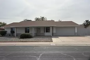 5723 W Sunnyslope Ln, Glendale, AZ 85302 - Photo 1