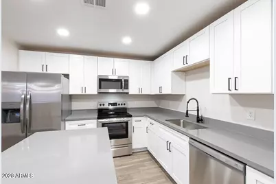 8519 E Sheridan Street, Scottsdale, AZ 85257 - Photo 3