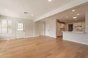 5715 E Calle Del Paisano, Phoenix, AZ 85018 - Photo 9