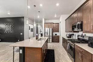 24253 N 170th Ln, Surprise, AZ 85387 - Photo 11