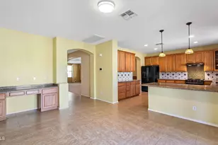 14226 W Wethersfield Rd, Surprise, AZ 85379 - Photo 17