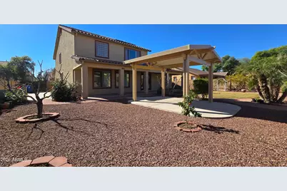 14226 W Wethersfield Road, Surprise, AZ 85379 - Photo 49