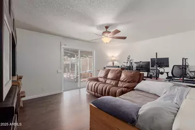 2901 W Corrine Drive, Phoenix, AZ 85029 - Photo 9