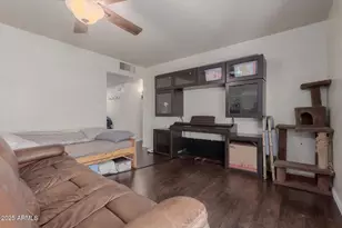 2901 W Corrine Dr, Phoenix, AZ 85029 - Photo 11