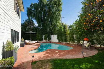 5627 E Monterosa Street, Phoenix, AZ 85018 - Photo 31