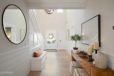 5627 E Monterosa Street, Phoenix, AZ 85018 - Photo 3