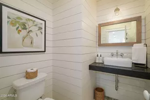 5627 E Monterosa St, Phoenix, AZ 85018 - Photo 19