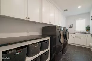 5627 E Monterosa St, Phoenix, AZ 85018 - Photo 27