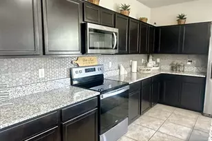 7851 West Riverside Avenue, Phoenix, AZ 85043 - Photo 7