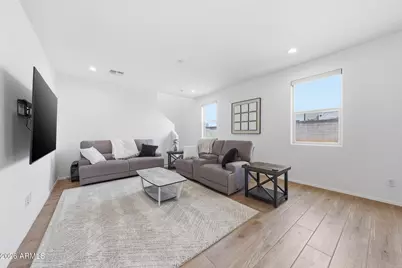 753 N 107th Drive, Avondale, AZ 85323 - Photo 5