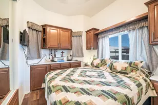 362 Felspar Dr, Apache Junction, AZ 85119 - Photo 13