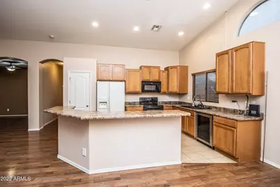 44629 W Santa Fe Avenue, Maricopa, AZ 85139 - Photo 3