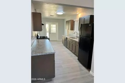 7519 N 59th Lane, Glendale, AZ 85301 - Photo 7