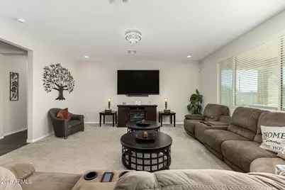 18427 W Pasadena Avenue, Litchfield Park, AZ 85340 - Photo 7