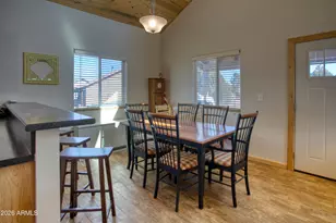 2751 Pineview Ct, Overgaard, AZ 85933 - Photo 9