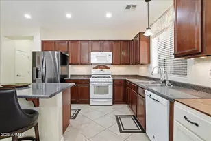454 E Quail Dr, Casa Grande, AZ 85122 - Photo 11