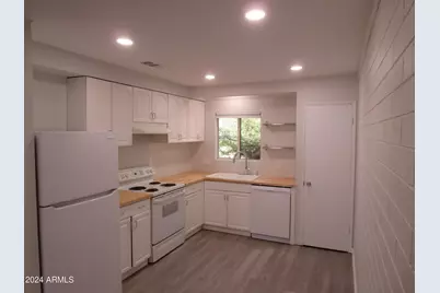 1450 E Bethany Home Road #34, Phoenix, AZ 85014 - Photo 3