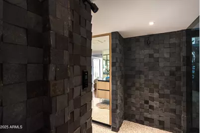 5311 E Mitchell Drive, Phoenix, AZ 85018 - Photo 15