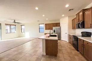 23853 W Hammond Ln, Buckeye, AZ 85326 - Photo 7