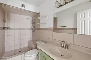 222 W Ivyglen St, Mesa, AZ 85201 - Photo 23